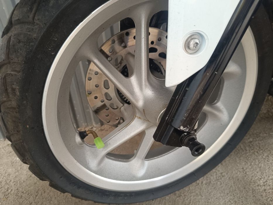 Мопед         ..