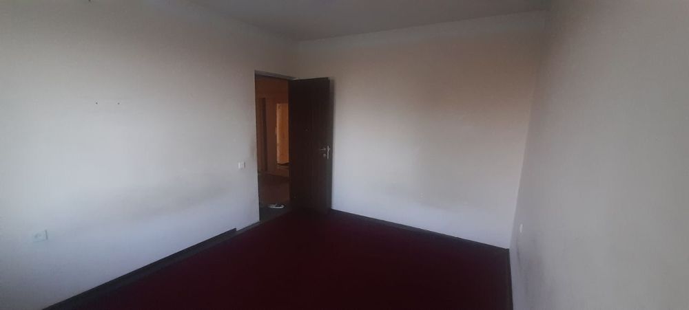 Kvartira sotiladi Sh.Rashidov Uchtepa