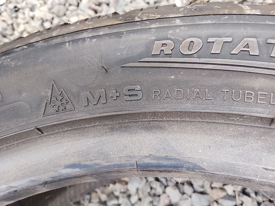 235 45 18. Dunlop. An 2020