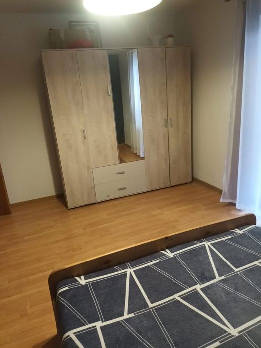 Inchiriez apartament 3 camere Floresti vis a vi de Lidl