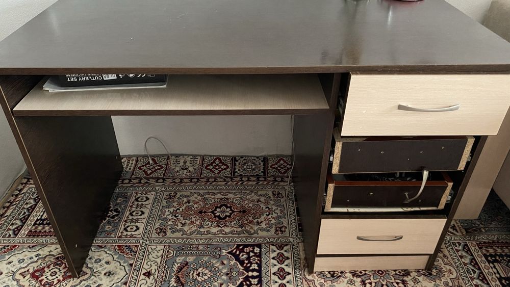 Стол рабочий за 7000 тг