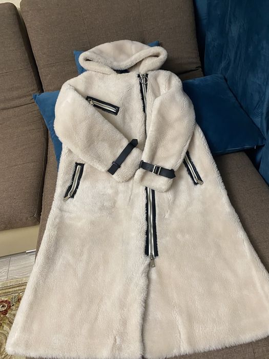 Шуба овчина белая