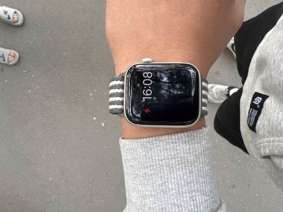 Apple Watch Se2 92%
