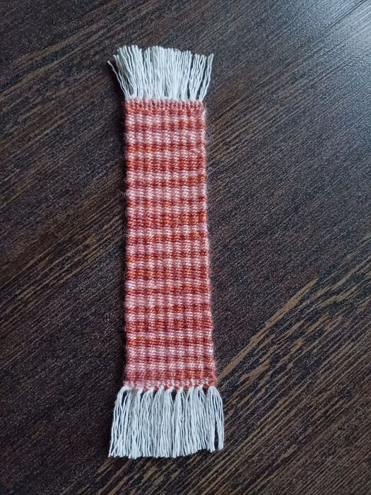Bookmark, semn de carte tesut manual