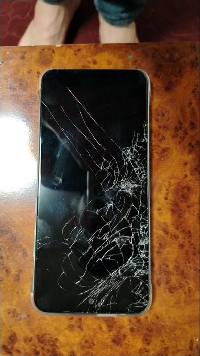 Redmi note 11(6:64) va infinix (6:128)