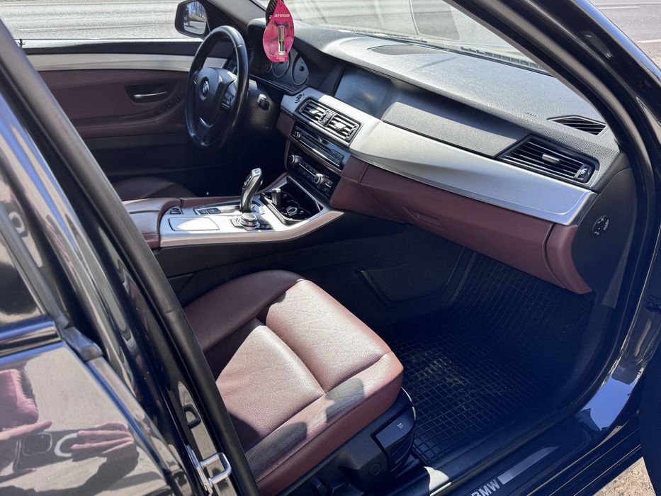 BMW//F10//520d//2012//10.500€//Automat//Euro 5//distributie Schimbata