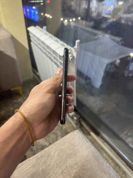 Продам Телефон Айфон 11 Pro 256