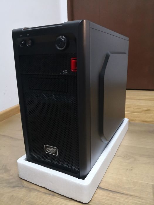 Carcasa DeepCool Smarter