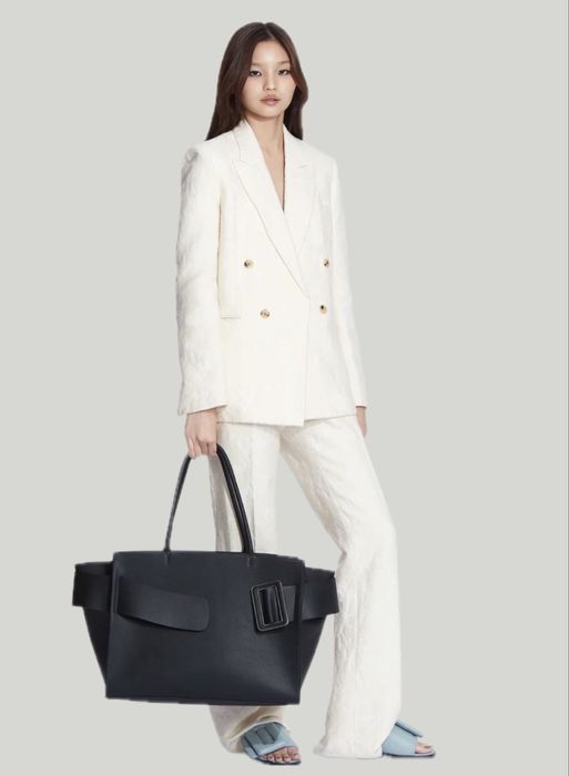 Продам сумку BOYY Bobby Soft.