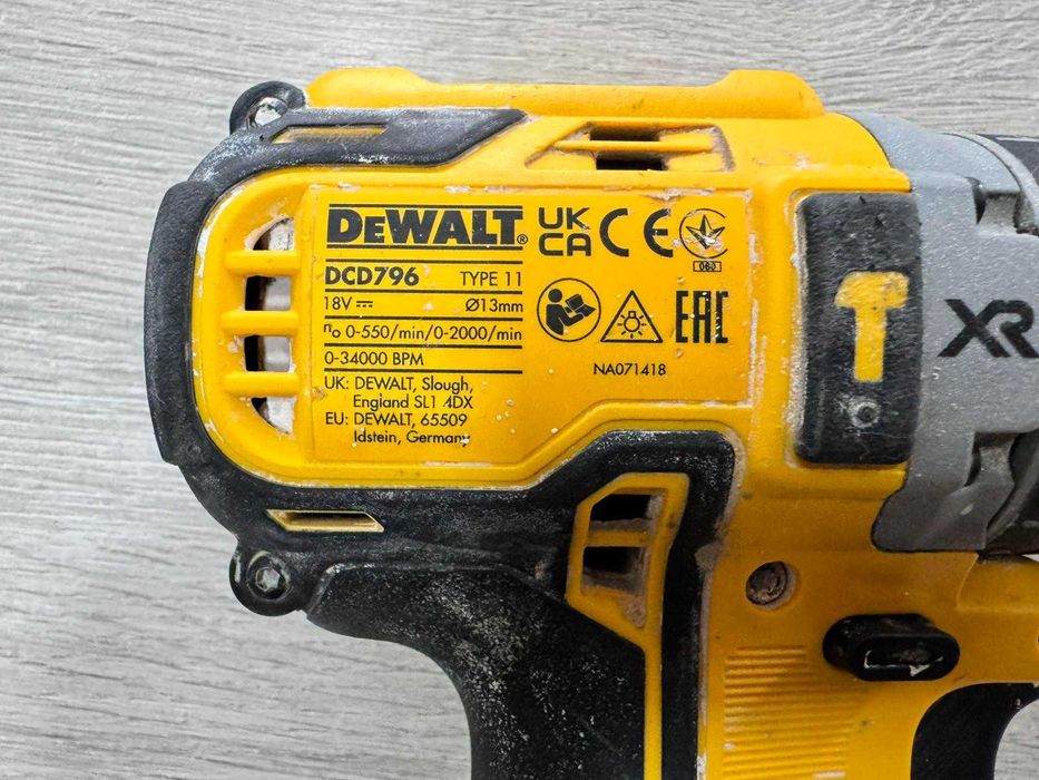 Ударен винтоверт DEWALT DCD796