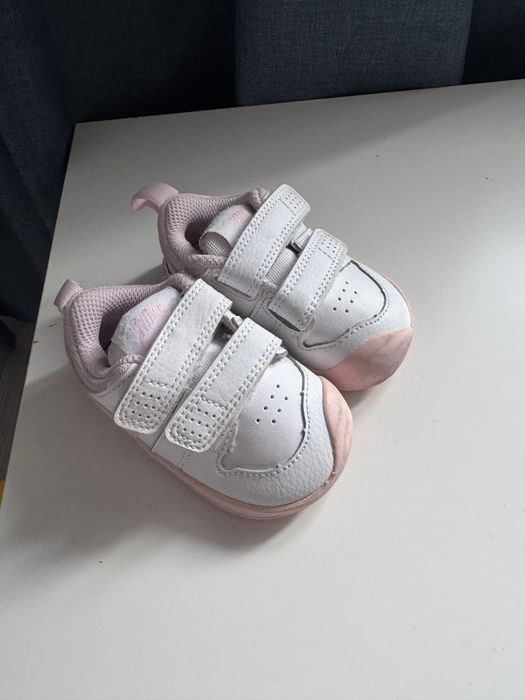 Обувчици NIKE  размер 18.5