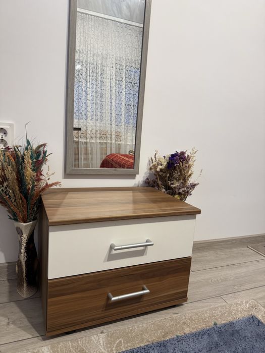 Mobila dormitor ( pat cu noptiere si saltea )