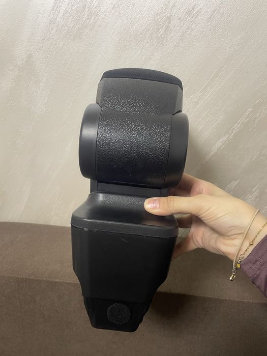 Подлакътник за кола