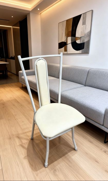 Продам 4 шт стульев