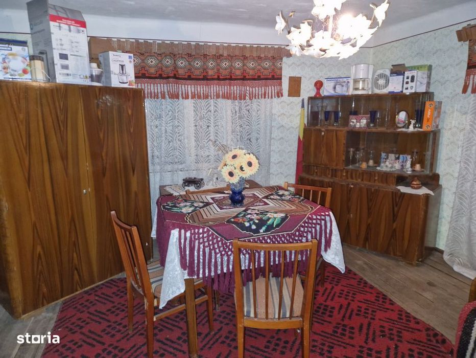 Casa veche cu teren generos – sat Mogosesti, com. Satu Lung | 18 ari