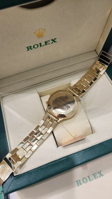 Золотые часы Rolex