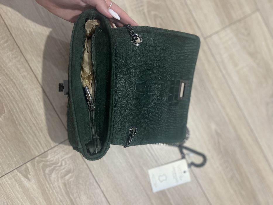 Чанта от естесвена кожа