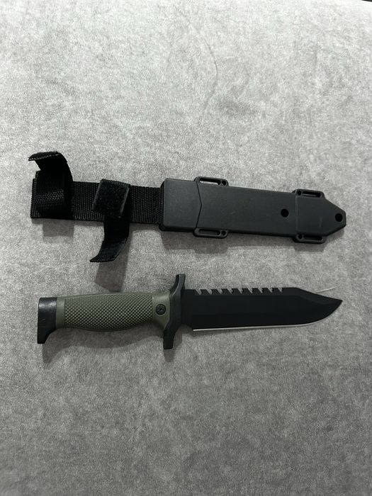 Cuțit Tactic Columbia 2428B - Hunting / Camping - Teacă inclusă