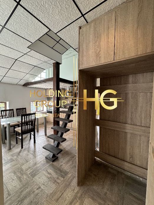 Продава се Четиристаен апартамент в Варна, Център - 104 кв.м за 1597 €/кв.м - Снимка #8