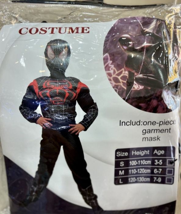 Костюм на Спайдърмен и Черен Спайдърмен