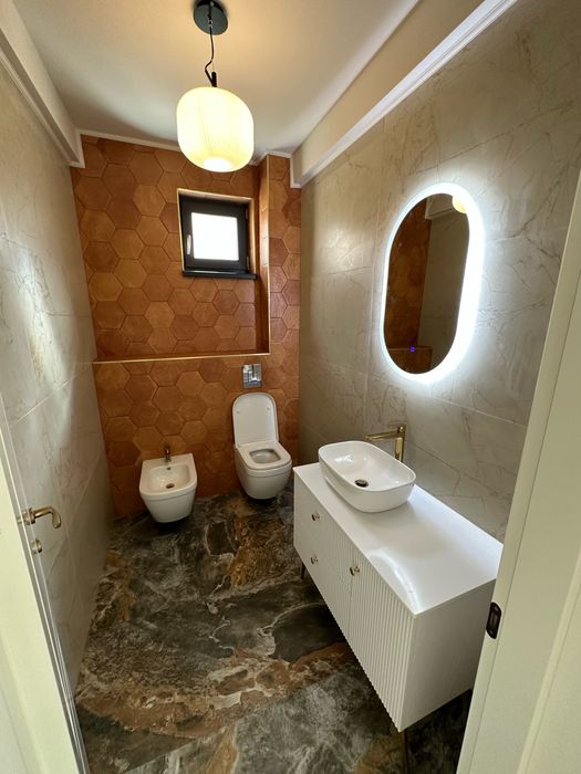 Gaze !! Asfalt !! —toate utilitatiile—-rezidential zona metro-magnolia