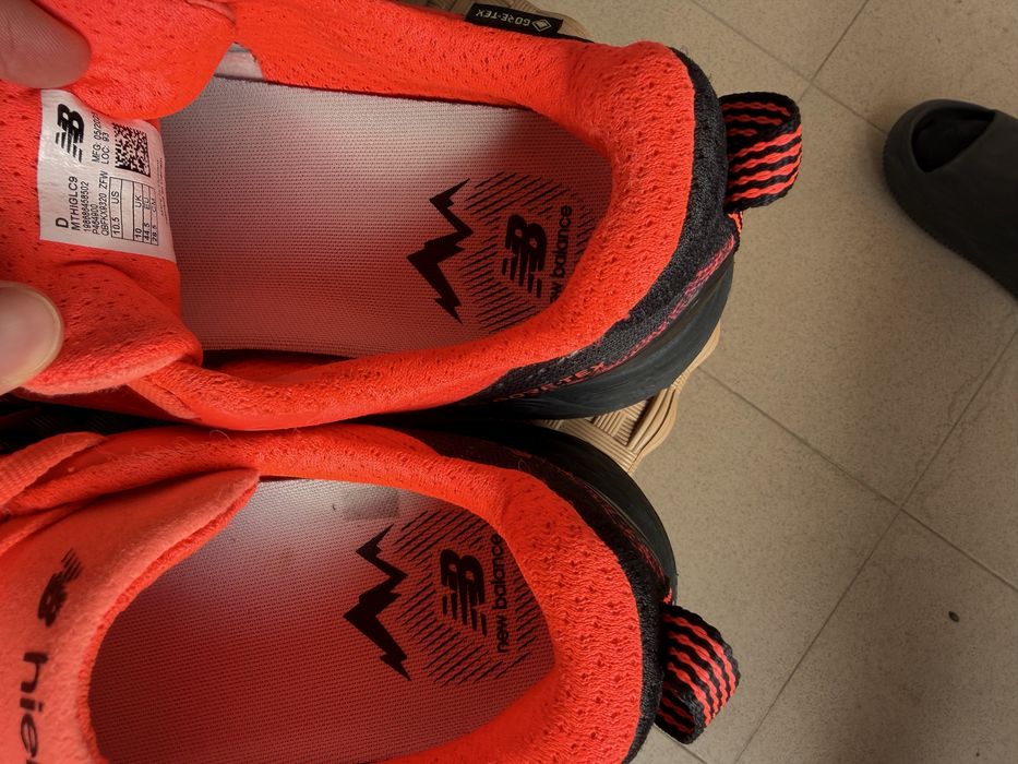 New Balance hierro Gore tex