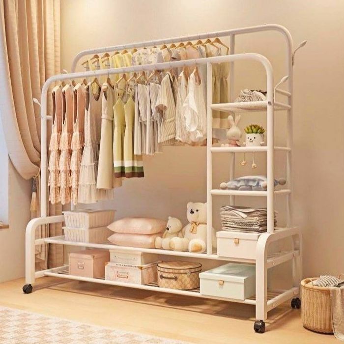 Вешалка-стеллаж для одежды (белый / чёрный)