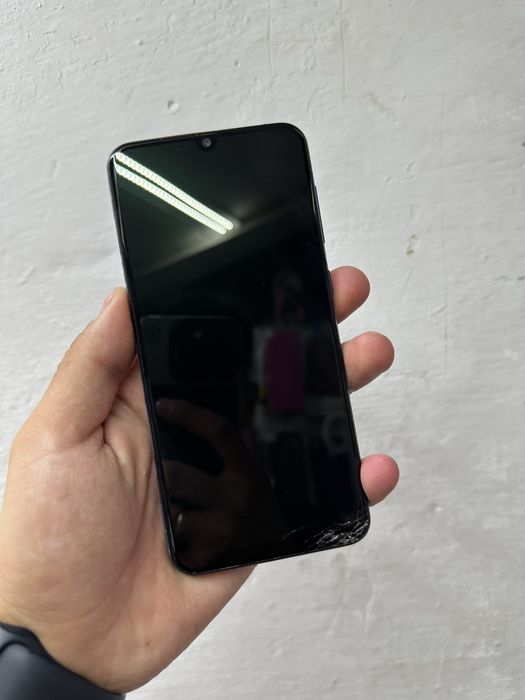 Продам Samsung Galaxy A50 32GB