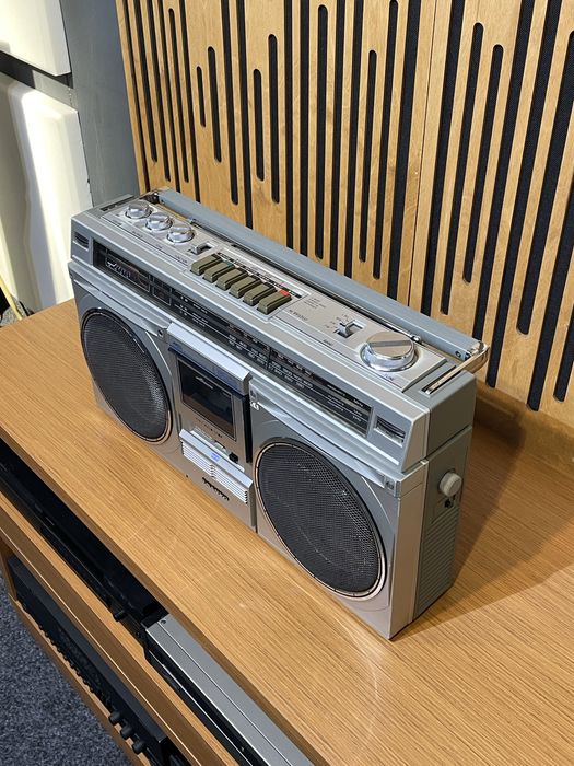 Radio casetofon boombox sanyo reconditionat si perfect functional