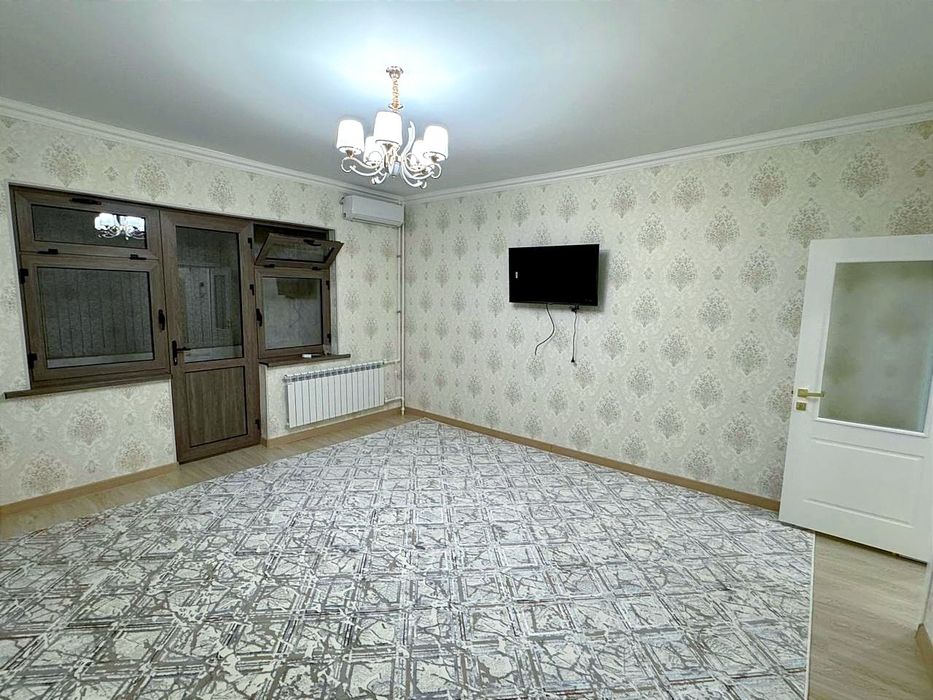 Chilonzor novza metro yonida 2 honali kvartira