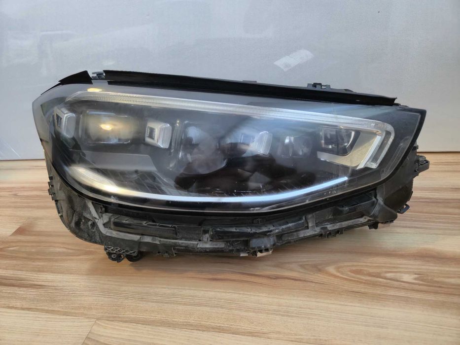 Far dreapta Mercedes S Class W223 Full LED Digital Light