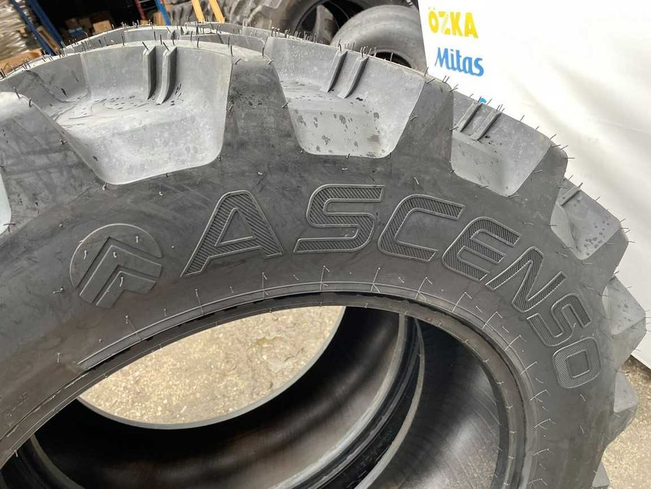 320/85R28 Cauciucuri agricole de tractor cu insertie metalica