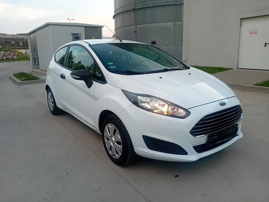 Ford Fiesta Ford Fiesta 1.25 Benzina ,Confort -Klima, Fara accident , Un Propietar