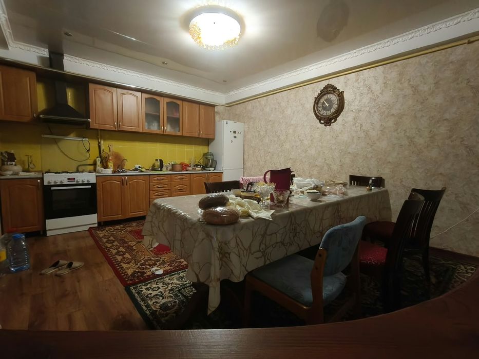 Сдается комната в 4 комнатной квартире