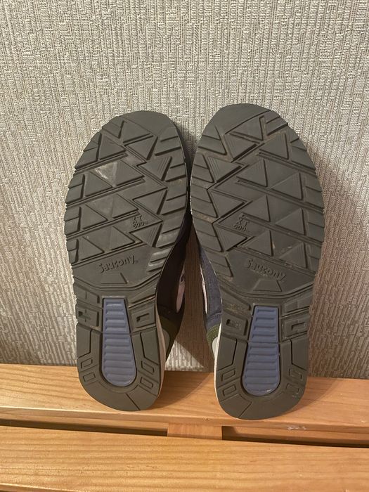 Продам кросовки Saucony