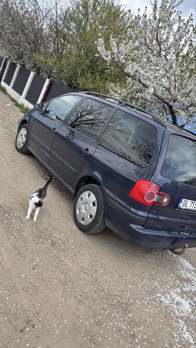 Vand sharan din 2010 pret 3000€