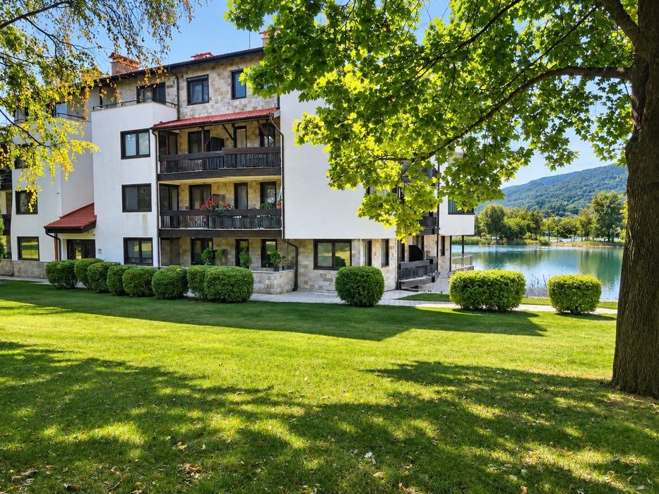 Продава се Двустаен апартамент в Правец - 80 кв.м за 2125 €/кв.м - Снимка #20