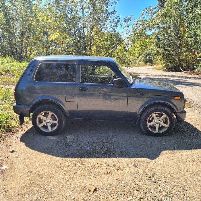 Нива 21214 урбан