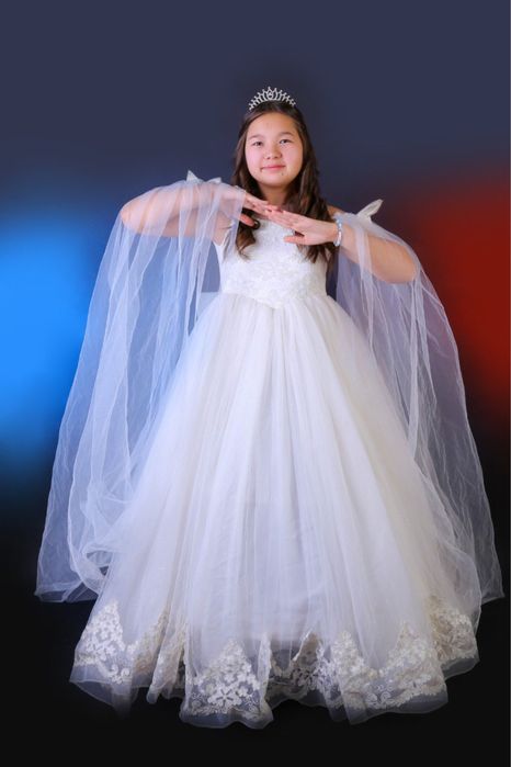 Продам шикарная платье