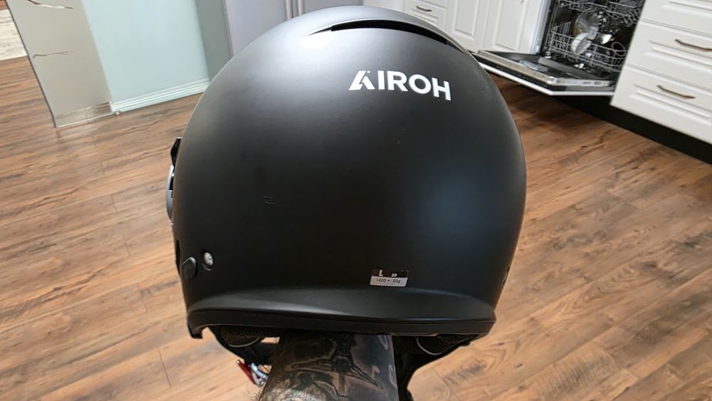 Casac moto Airoh helyos marimea L