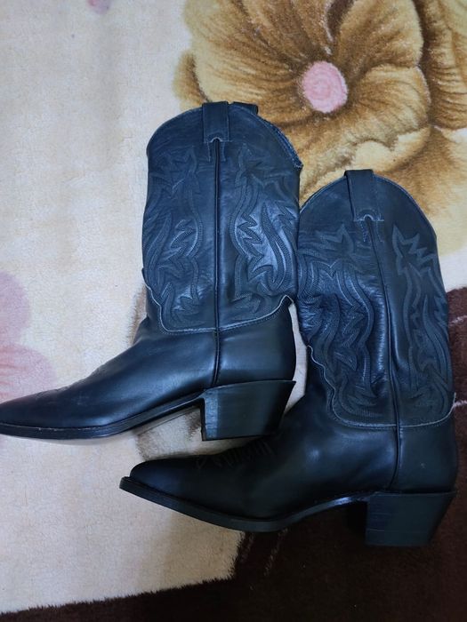 Из натуральной Кожи казаки