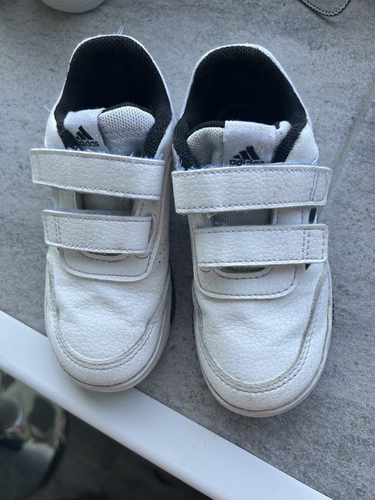 Adidas , 26,5номер