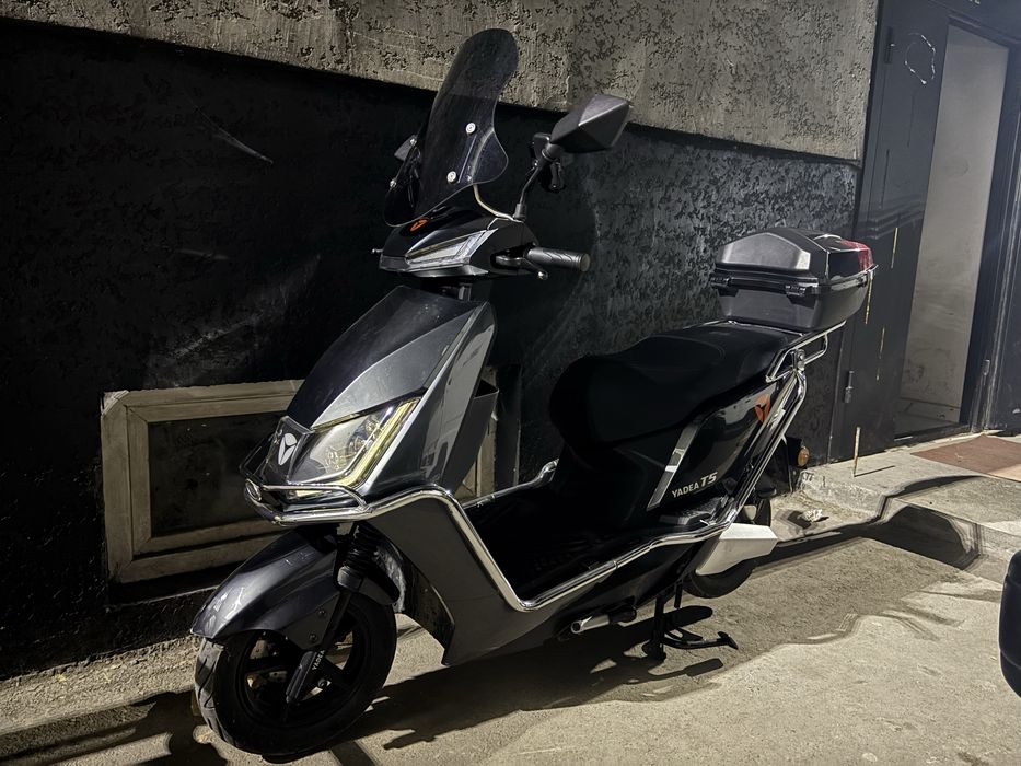 Yada T5 skuteri ideal holatda