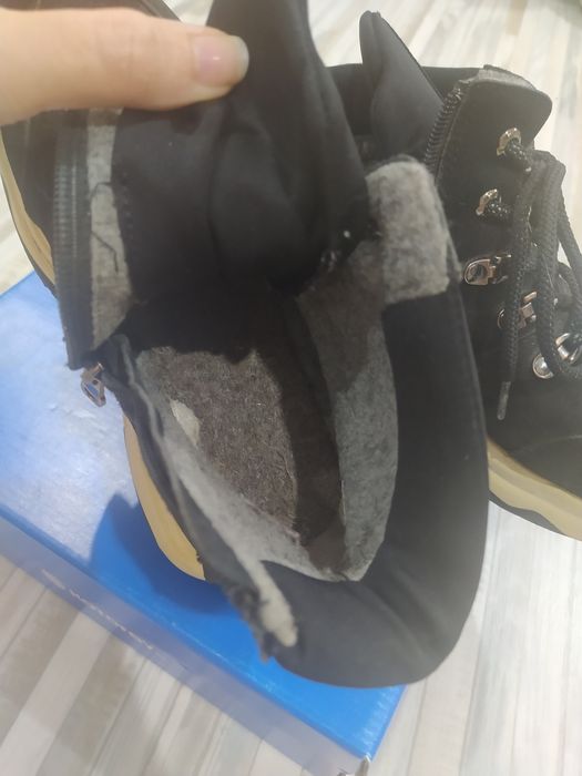 Ботинки теплые на весну/осень