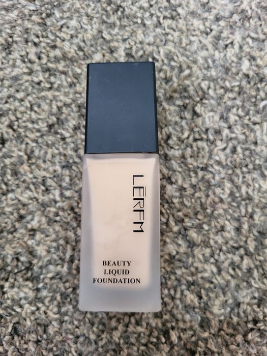 Тональный крем от бренда LERFM