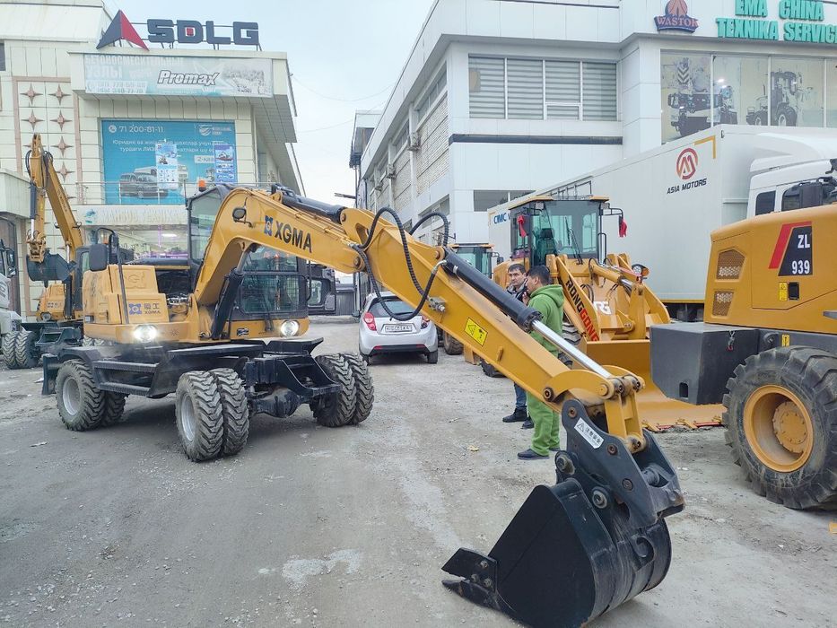 Экскаватор 85 талик 0,3кублик