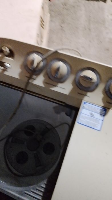 Стиральная машинка полавтомат