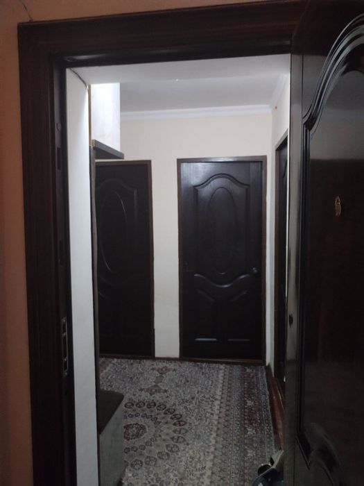 3 хонали гиштли уй сотилади