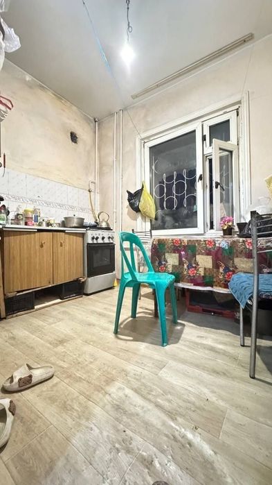 2/8/9. Сергели 5. Метро - 350 м. Квартира 59 м², дом галерейного типа