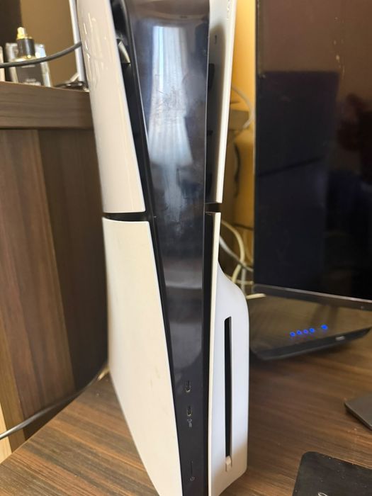 Playstation 5 slim disk defect